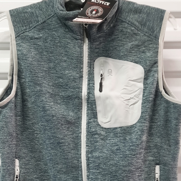 Little Donkey Andy Vest Women's XL Gray Fleece Sports Outdoors Sleeveless - Picture 7 of 8